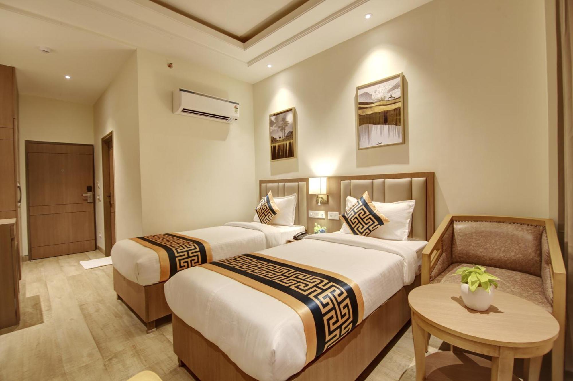 Hotel City Lite Near Igi Airport Nova Deli Exterior foto